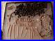 Amazing-Display-of-Mixed-Shell-Beads-and-More-Rare-Antique-group-01-ugk