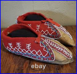 Antique OLD Native American Indian beaded rare SENECA eastern moccasins on buf