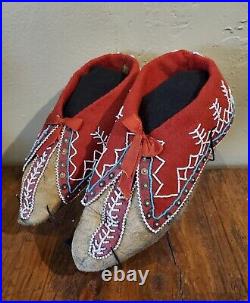 Antique OLD Native American Indian beaded rare SENECA eastern moccasins on buf