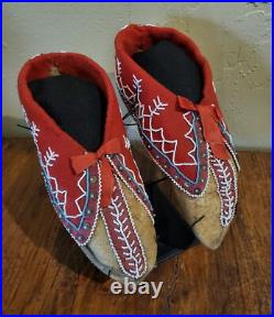 Antique OLD Native American Indian beaded rare SENECA eastern moccasins on buf