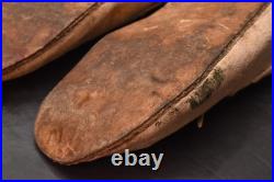 Antique RARE PAIR OF BEADED Native American SIOUX Plains Indian MOCCASINS VTG