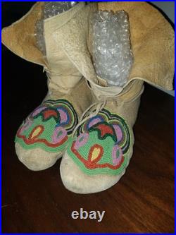 Antique rare 1900s Native American Beaded Plateau Moccasins, Unique