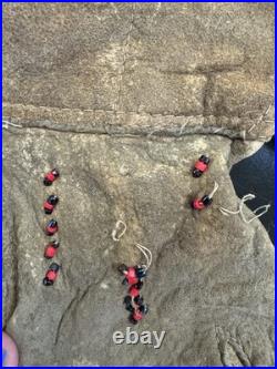 Authentic 1930s Native American Plateau Gauntlet Gloves- Rare Cherry Motif