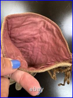Authentic 1930s Native American Plateau Gauntlet Gloves- Rare Cherry Motif