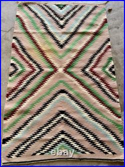 FABULOUS VINTAGE 1940s NAVAJO RARE AND FINE COLORFUL HANDMADE RUG 33 X 54