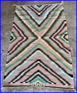 FABULOUS VINTAGE 1940s NAVAJO RARE AND FINE COLORFUL HANDMADE RUG 33 X 54