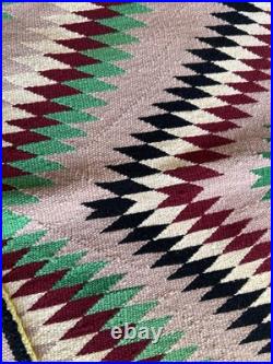 FABULOUS VINTAGE 1940s NAVAJO RARE AND FINE COLORFUL HANDMADE RUG 33 X 54