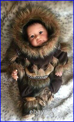 Lee Middleton Inuit Of Canada Rare Htf Children Of World