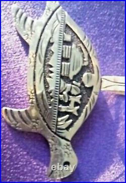 Navajo Jewelry Sterling Silver Native Turtle Pendant (RARE) Richard Singer