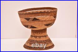 RARE Antique Native American California Hupa / Yurok Pedestal Basket