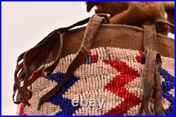 RARE Antique Sioux Lakota beaded Round Pouch Box Native American leather Bag VTG