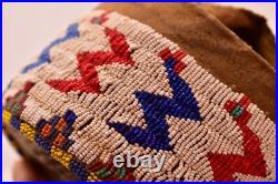 RARE Antique Sioux Lakota beaded Round Pouch Box Native American leather Bag VTG