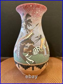 RARE Native American Lakota Sioux Pottery of Custer's Last Stand Battle Signed