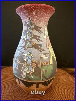 RARE Native American Lakota Sioux Pottery of Custer's Last Stand Battle Signed