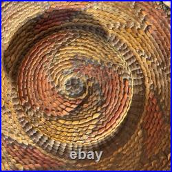 RARE TLINGIT KNOB TOP-RATTLE BASKET, Spruce Root, MaidenHair Fern, Dyed BearGrass