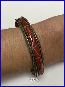 RARE Vintage H-L HELEN & LINCOLN ZUNIE Sterling Silver & Coral Inlay Cuff Brcele