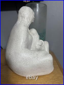 RARE Vintage Native American-Inspired Mother and Child Sculpture CATBE