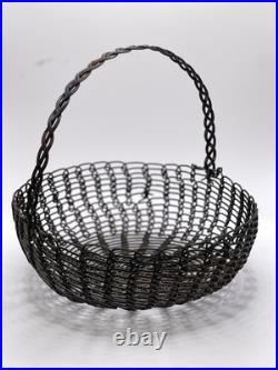 RARE Vintage Native American Tohono O'odham Baling Wire Basket Handled T. O. Nice