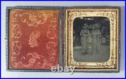 Rare 19thC Antique 1/6 Plate Tintype NATIVE AMERICAN INDIAN Women in Full Case