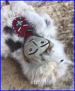 Rare 20th C Native American Alaska Souvenir Cloth Leather Beaded Face Doll 17