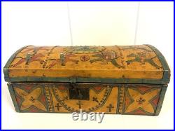 Rare Antique 1800s CROW NATIVE AMERICAN Trunk With Ledger Type Drawings