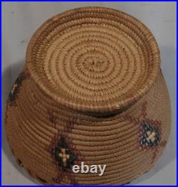 Rare Antique Native American Nisqually basket ca 1900 open undulating rim Salish