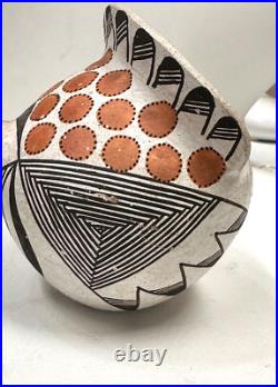 Rare MID Century Native American Lucy M. Lewis Acoma Pottery Turkey 4.5 Signed