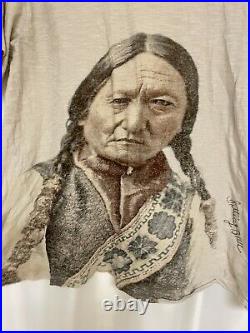 Rare Magnolia Pearl Indian Native American Sitting Bull T Tee Shirt Color EUC