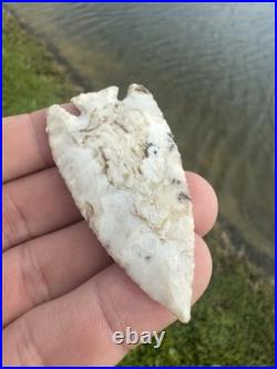 Rare Native American Novocilite Corner Notch Arrowhead Point