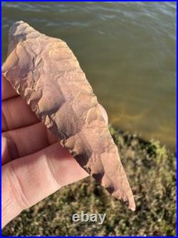 Rare Native American Stemmed Arrowhead Point
