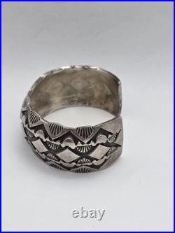 Rare Native American Sterling Silver Willie Saiz Bracelet