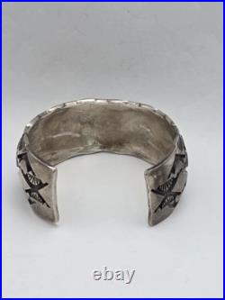 Rare Native American Sterling Silver Willie Saiz Bracelet