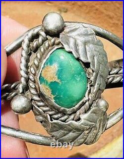 Rare Navajo Native American Turquoise And Leaf Design Sterling Cuff Bracelet