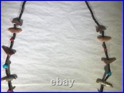 Rare Vintage Antique South Western Native American Hand Carved Fetish Necklace