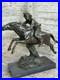 Rare-Vintage-Genuine-Bronze-Native-American-Indian-Warrior-Riding-Horse-Figurine-01-zwl