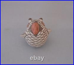 Rare Vintage Zuni Owl Pot 3 3/4 Tall x 3 1/2 Across