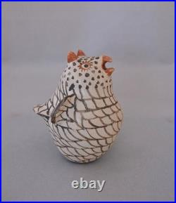 Rare Vintage Zuni Owl Pottery Pot 5 Tall x 4 Across