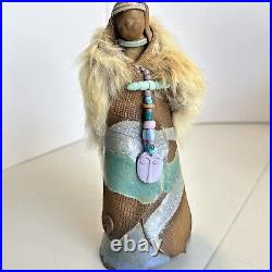 Sculpture Pottery Native American Woman With Fur Wrap Papoose 7 T Marked Rare