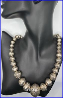 VINTAGE OLD PAWN NATIVE AMERICAN STERLING SILVER Navajo Pearls Necklace, RARE