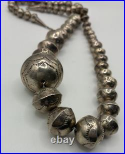 VINTAGE OLD PAWN NATIVE AMERICAN STERLING SILVER Navajo Pearls Necklace, RARE