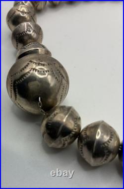 VINTAGE OLD PAWN NATIVE AMERICAN STERLING SILVER Navajo Pearls Necklace, RARE