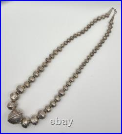 VINTAGE OLD PAWN NATIVE AMERICAN STERLING SILVER Navajo Pearls Necklace, RARE