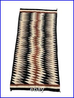 VTG ANTIQUE RARE 40'S NAVAJO EYE DAZZLER RUG DIAMOND GEOMETRIC PATTERN 65x33