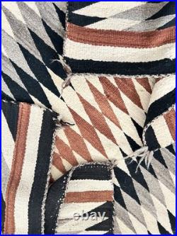 VTG ANTIQUE RARE 40'S NAVAJO EYE DAZZLER RUG DIAMOND GEOMETRIC PATTERN 65x33