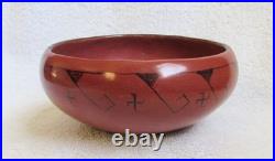 Vintage Maricopa Indian Pottery Rare Decorated Whirling Logs Design Bowl Vase