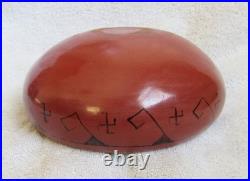 Vintage Maricopa Indian Pottery Rare Decorated Whirling Logs Design Bowl Vase