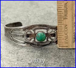 Vintage RARE Native American NAVAJO Turquoise Split shank Silver Bracelet 6.9 in